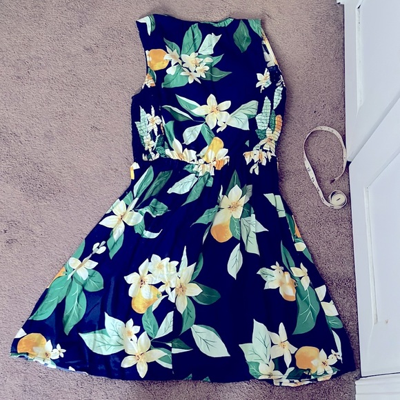 Dark blue and flowered summer dress - Picture 4 of 4